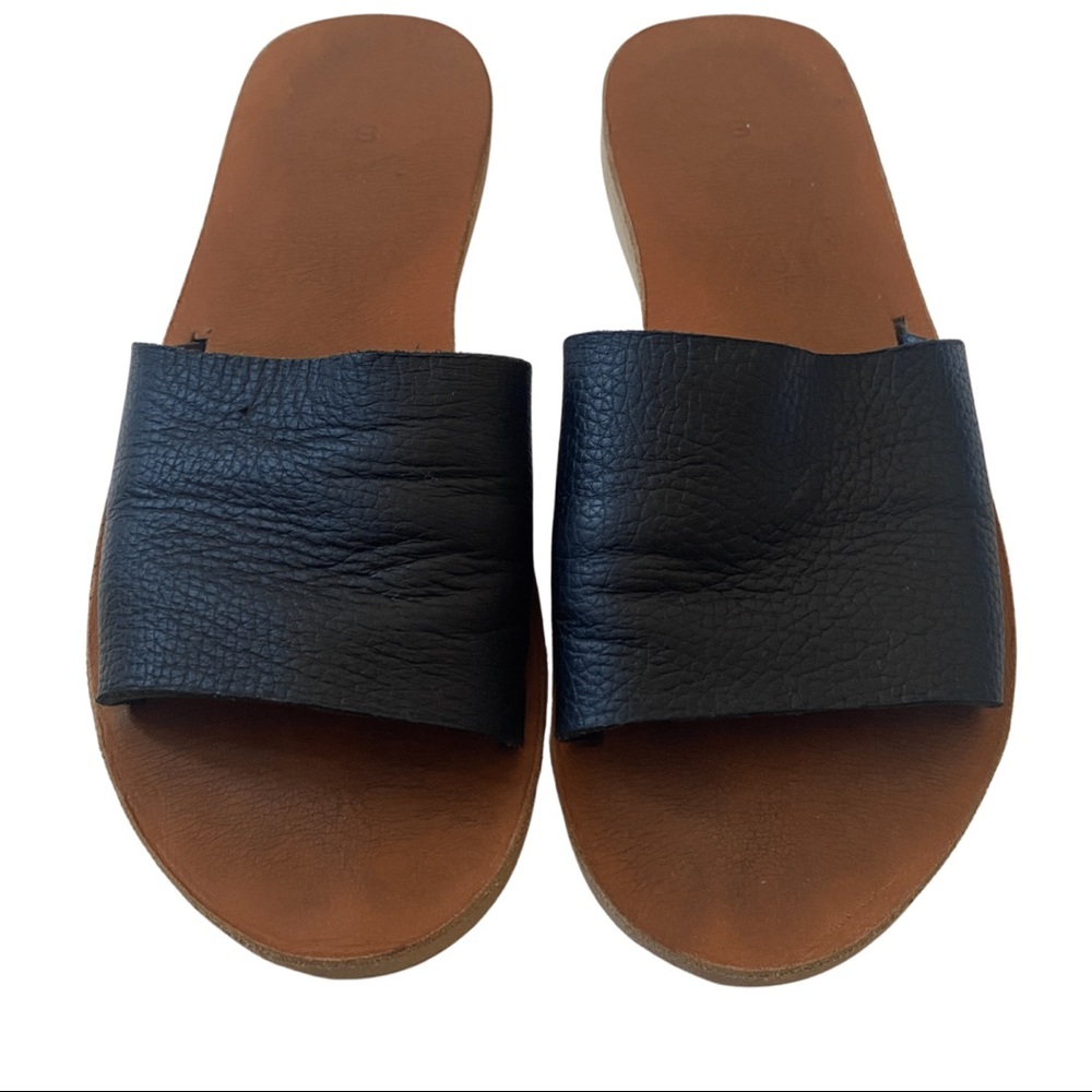 Sseko Classic Slide Sandal Sz. 8, Pre-Loved Good Condition